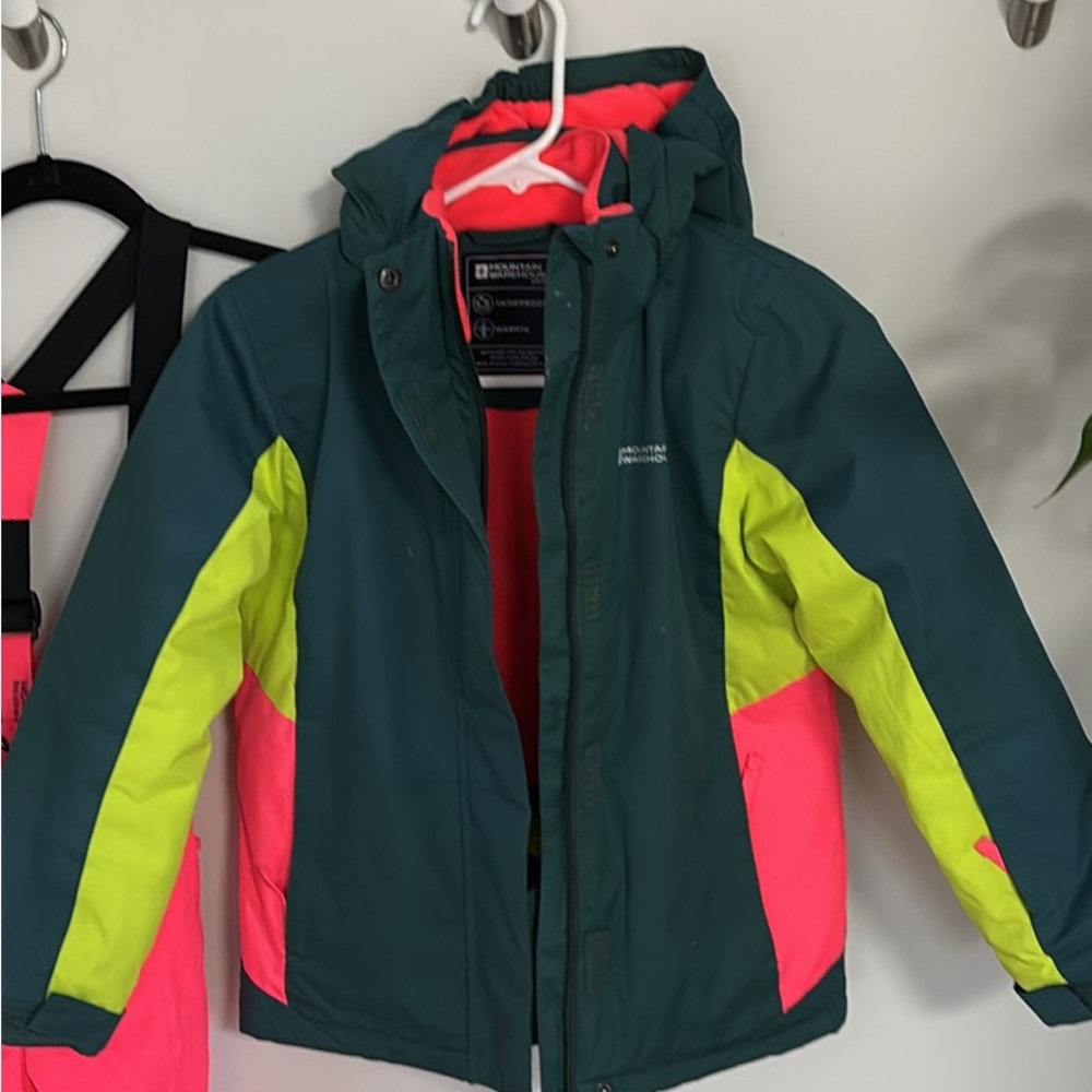 Vibrant Kids waterproof  ski jacket and pants with Hood